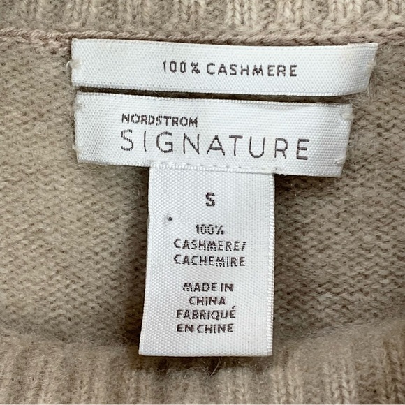Nordstrom Signature - 100% Cashmere Split Turtleneck Sweater - Size Small - Picture 12 of 13